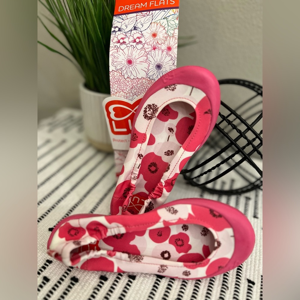LUV Footwear “Poppy” Dream Flats